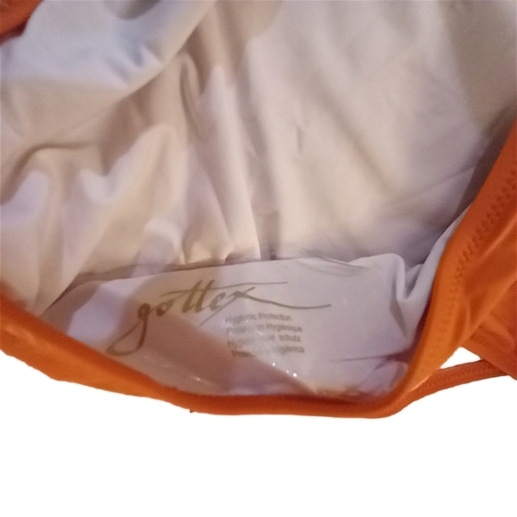 NWT $158 Gottex Liv Deep Plunge Halter  Size 8 - Picture 5 of 5